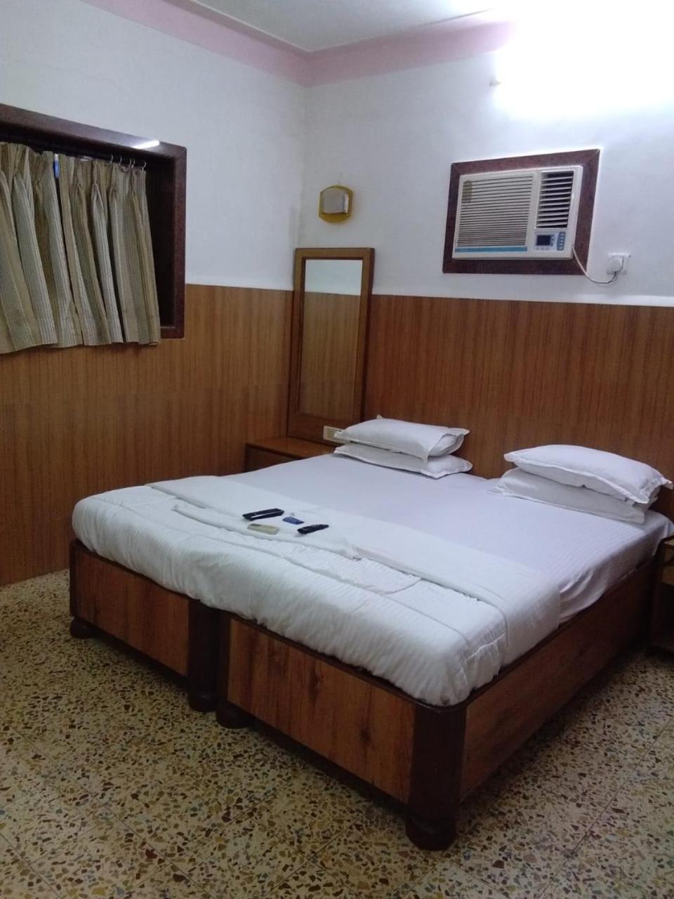 Hotel Subhash Midc Andheri Mumbai Exterior foto
